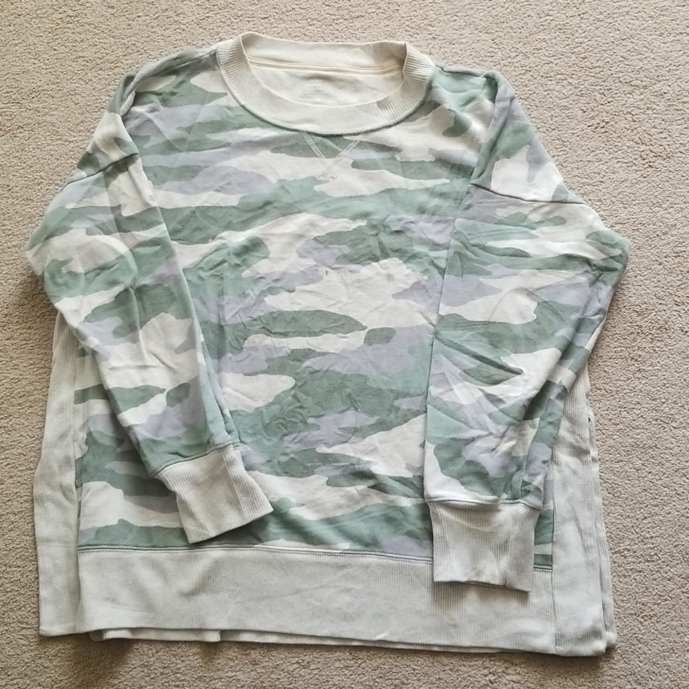 Aerie sweatshirt